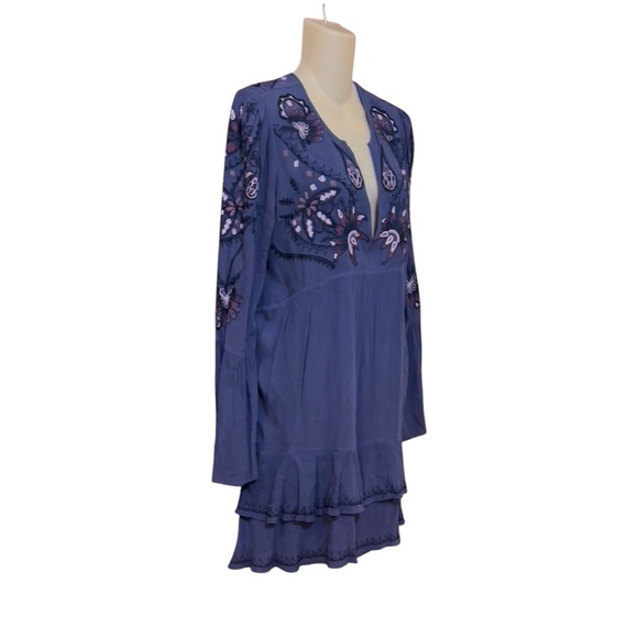 Parker Embroidered Shift Dress NWT - Picture 3 of 11